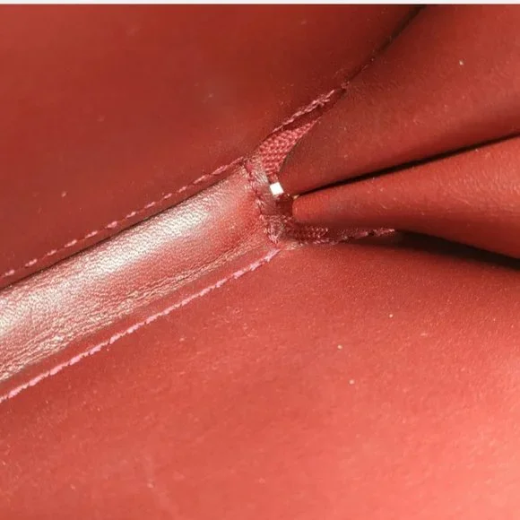 Louis Vuitton Round Coin Purse - Picture 6 of 8